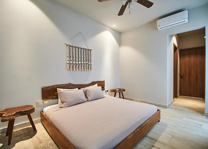 Luxury Villa With 2 Pools, Open Terraces And Sun Deck